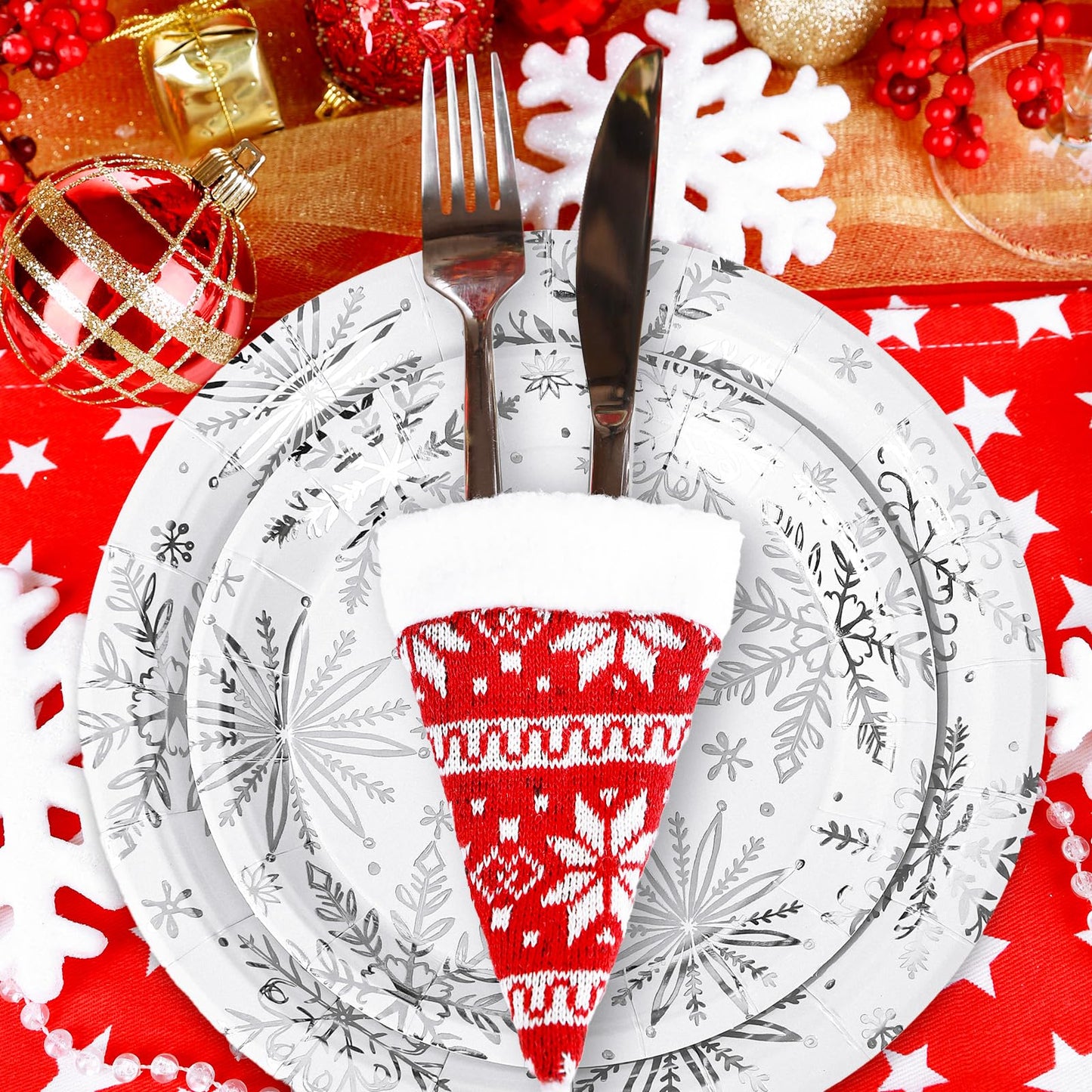 175Pcs Christmas Party Supplies Kit Silver Foil Snowflake Tableware Set Winter Disposable Dinnerware Paper Napkin Plate Cup Plastic Fork Knives Spoon for 25 Guests Party Favors